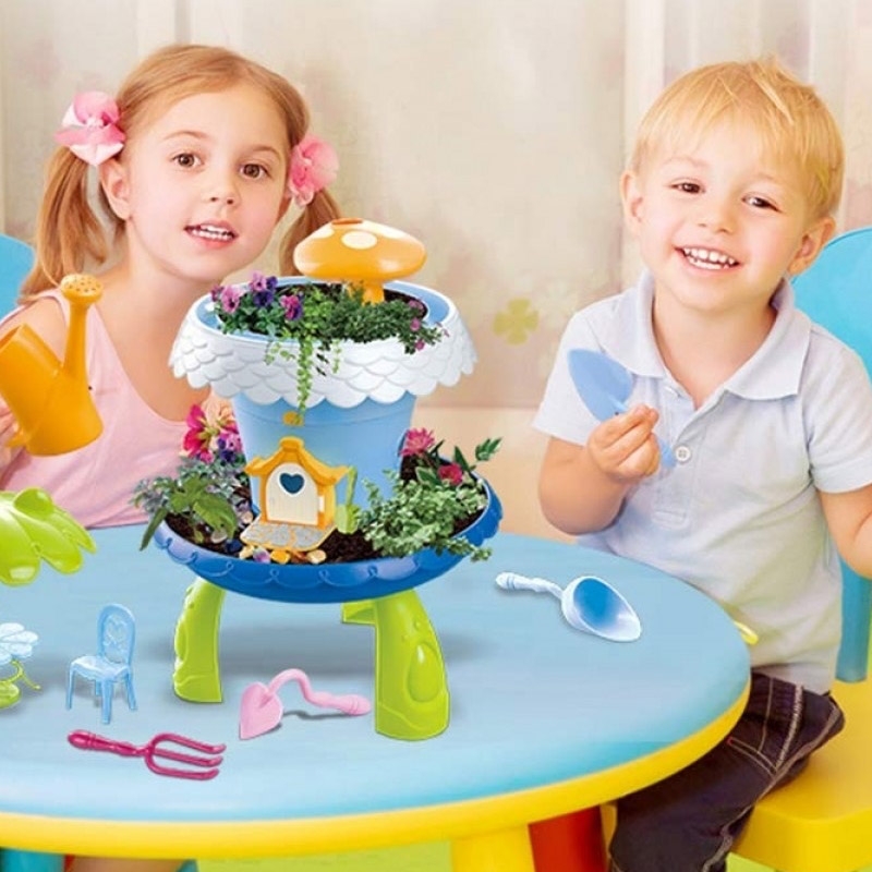 Set of 2 Kids DIY Garden House Play Kits in Blue & Pink