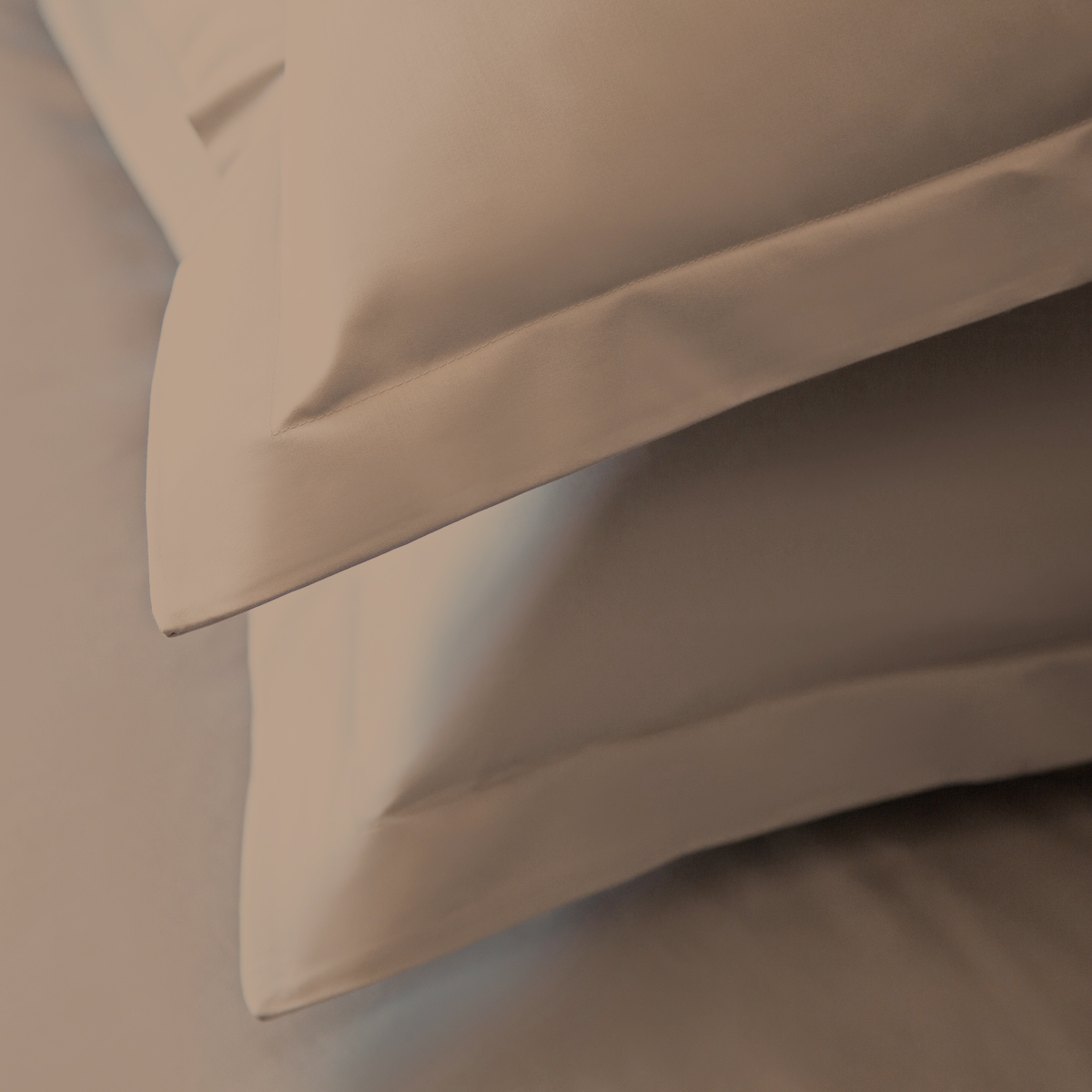 Set of 2, Egyptian Cotton, 1000 Thread Count Taupe Oxford Pillow Cases