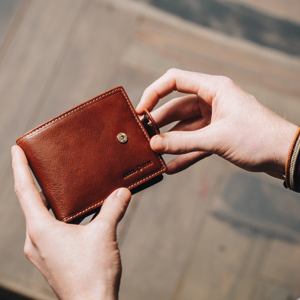 Genuine Leather RFID Secure Billfold Wallet With Coin And Tab Closure