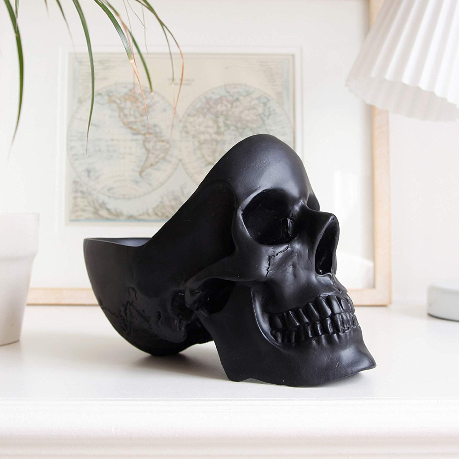Skull Design Desk and Room Tidy