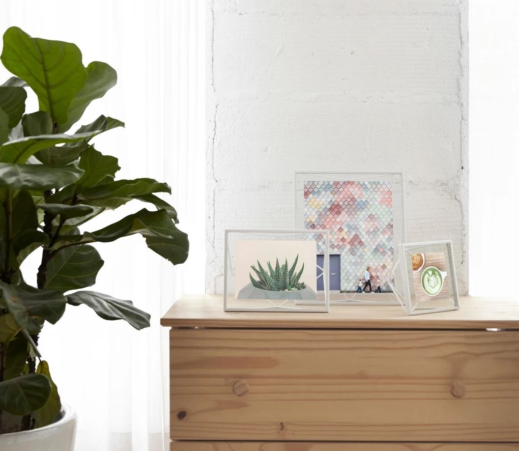 Prisma White Geometric Picture Frame