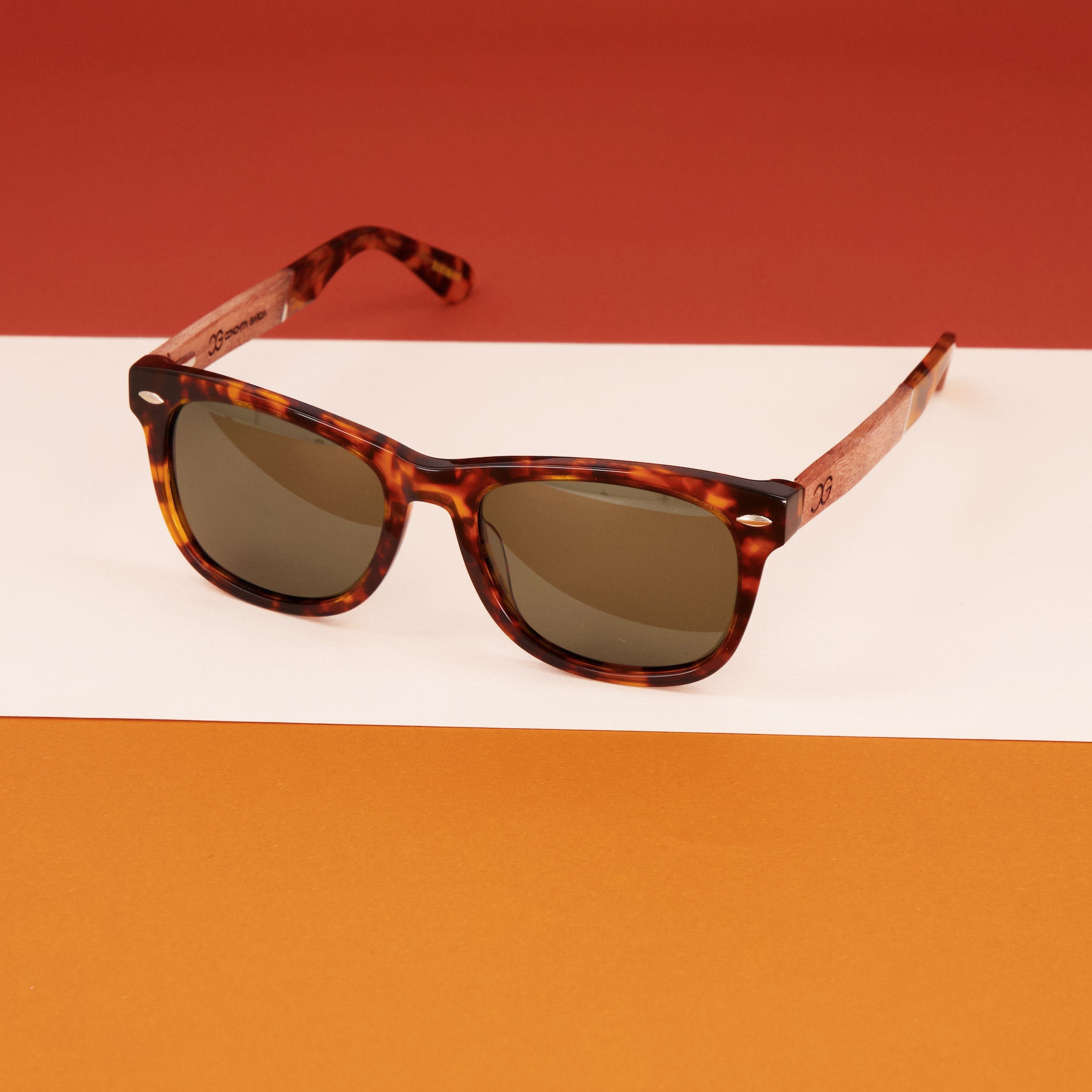 Ladies Acetate Frame Polarized Sunglasses Smoke Lenses