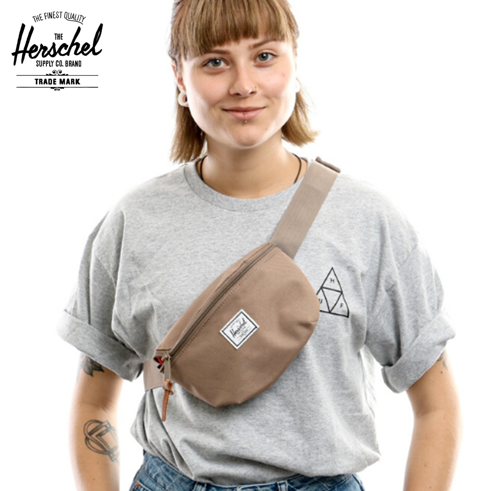 Fourteen & Fifteen Hip Pack
