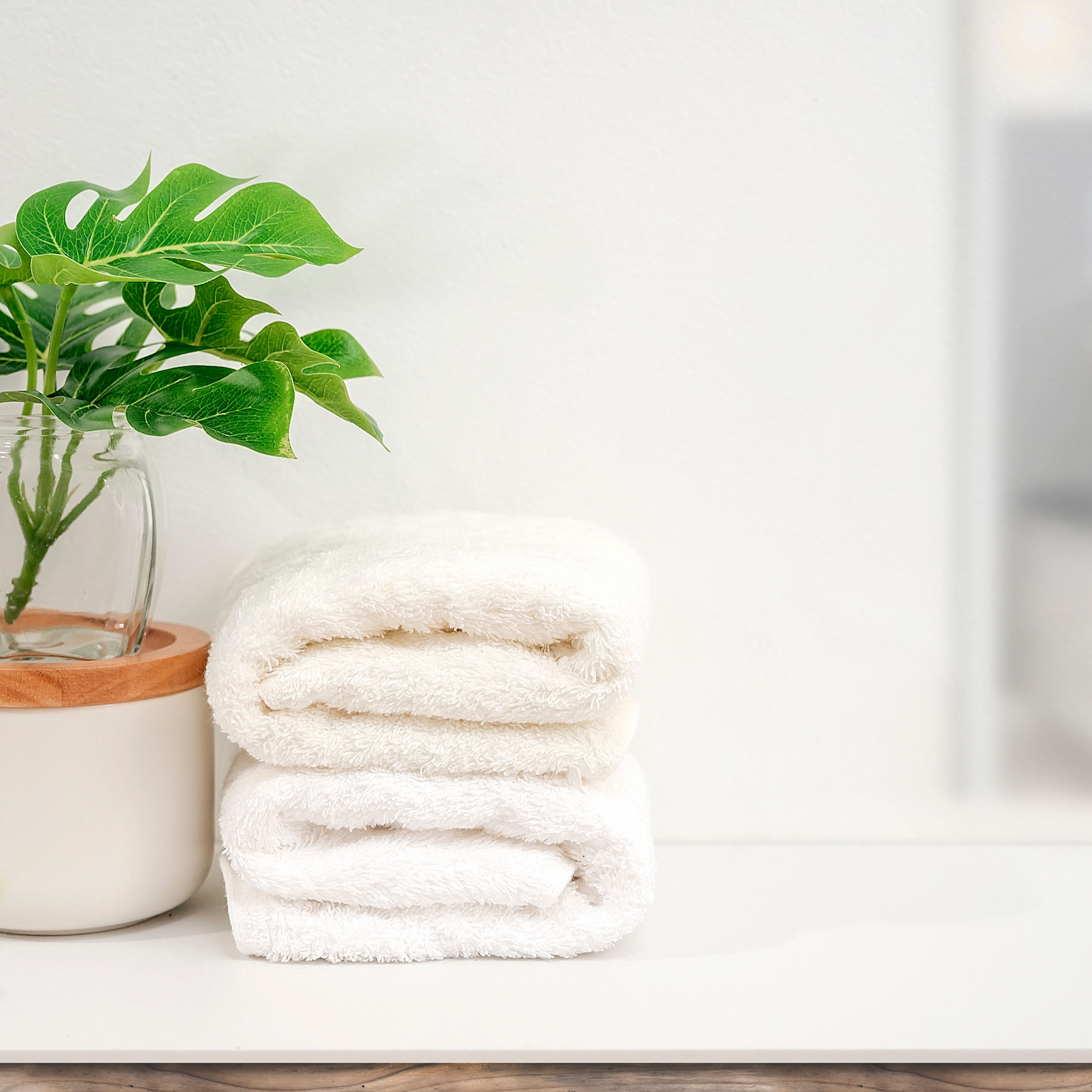 Set of 2, 100% Cotton 650gsm Zero Twist Hand Towels, Bath Towels or Sheets