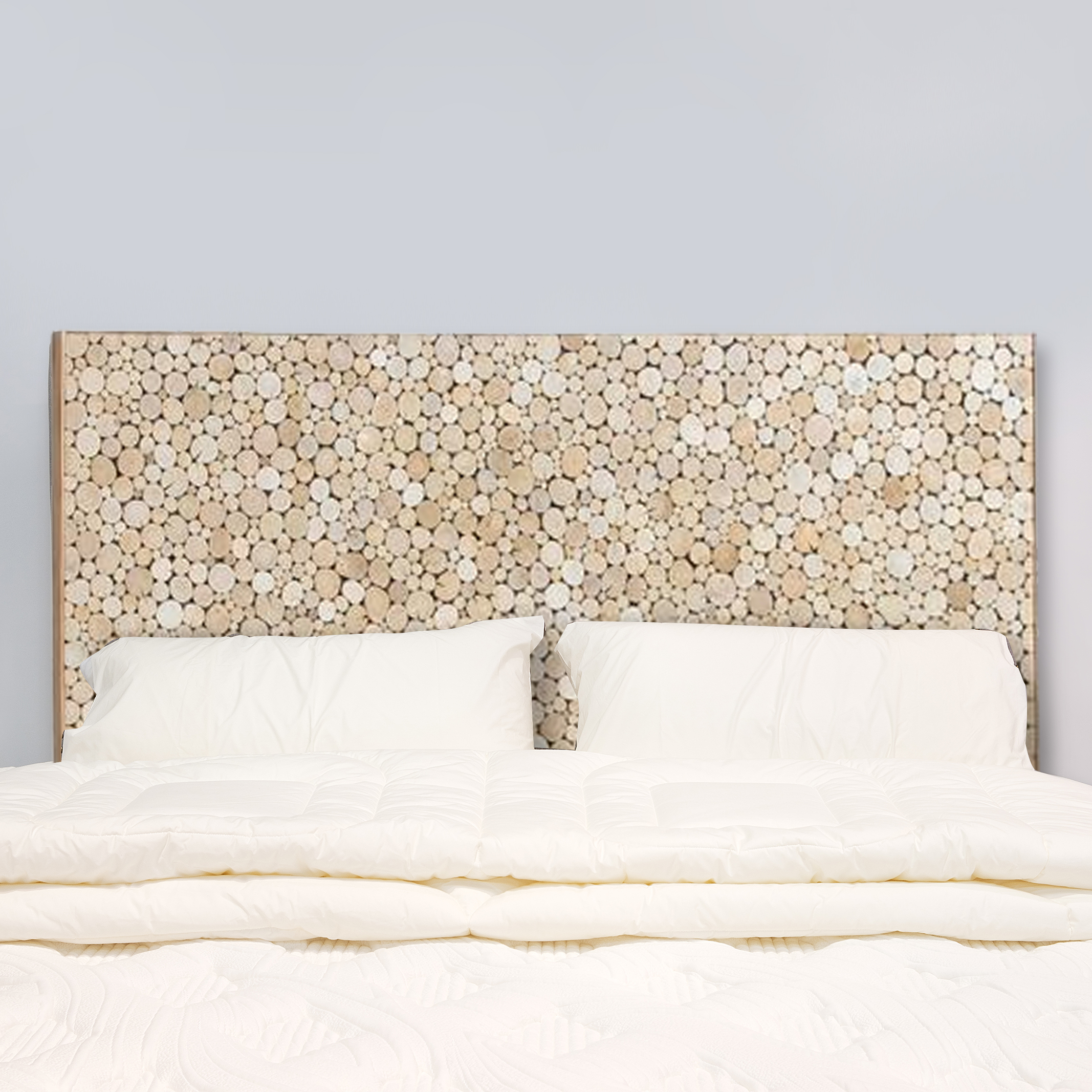 Suitable for double or queen size bed