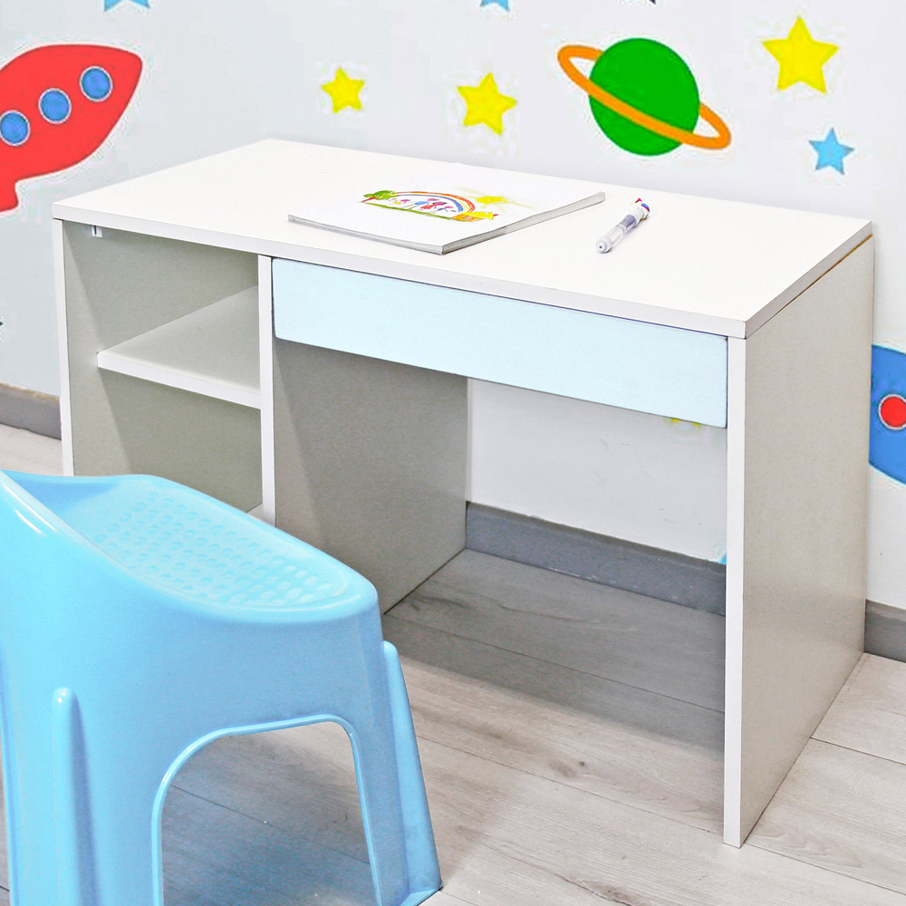 Kute Kids Desk
