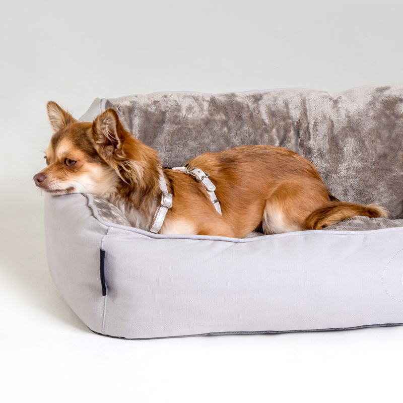 Luna Dog Bed
