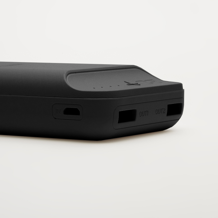 20000mAh High Capacity  Power Bank with 2.4A Fast Charging