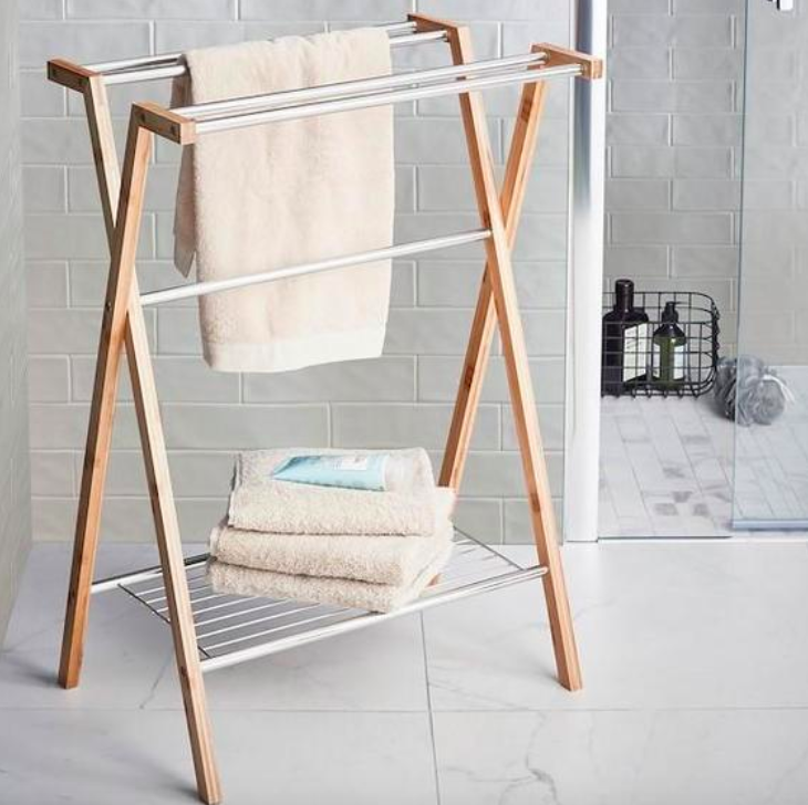 Minimalist Towel Stand with Chrome Accents & Shelf