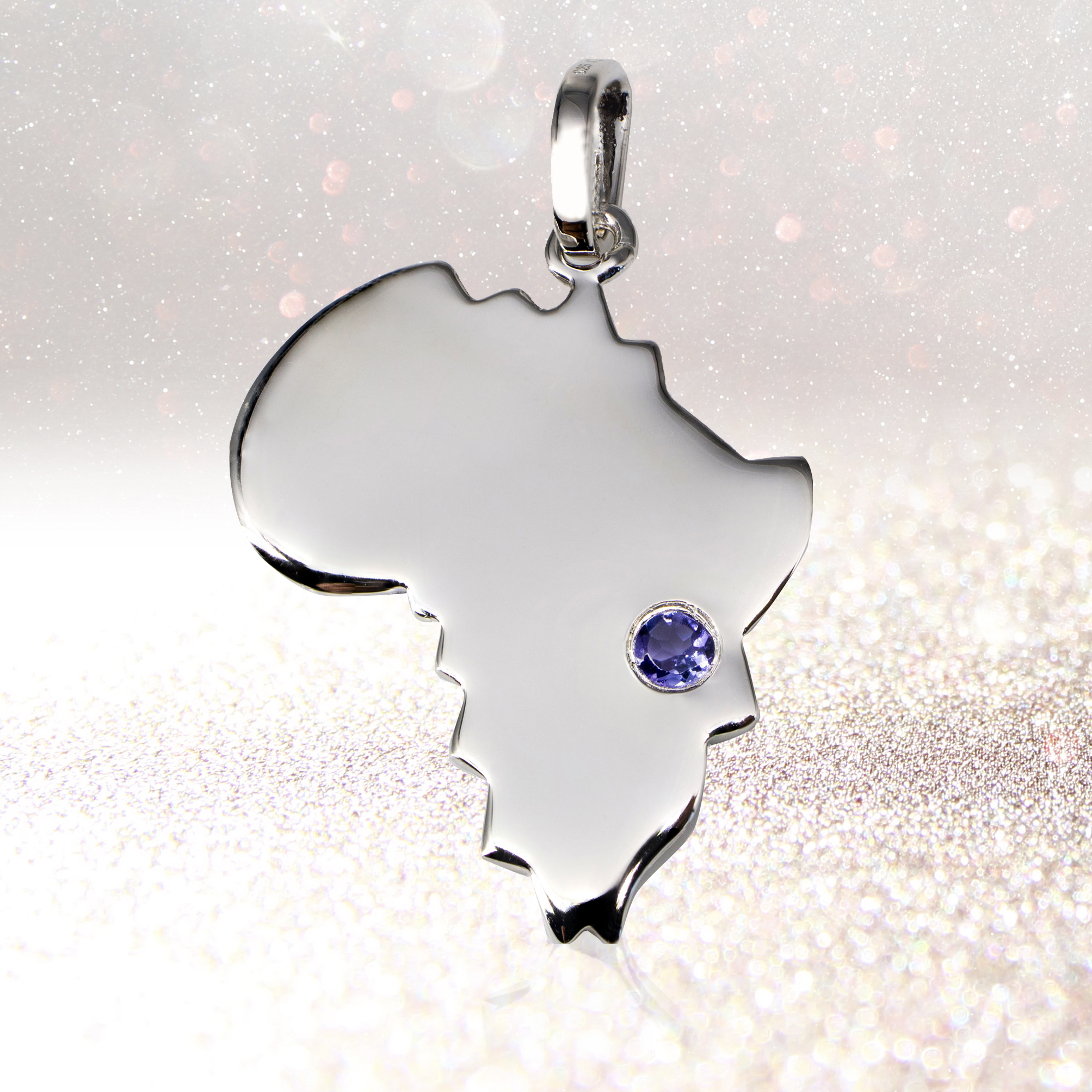 Silver Africa Map Pendant with 0.04CT Tanzanite