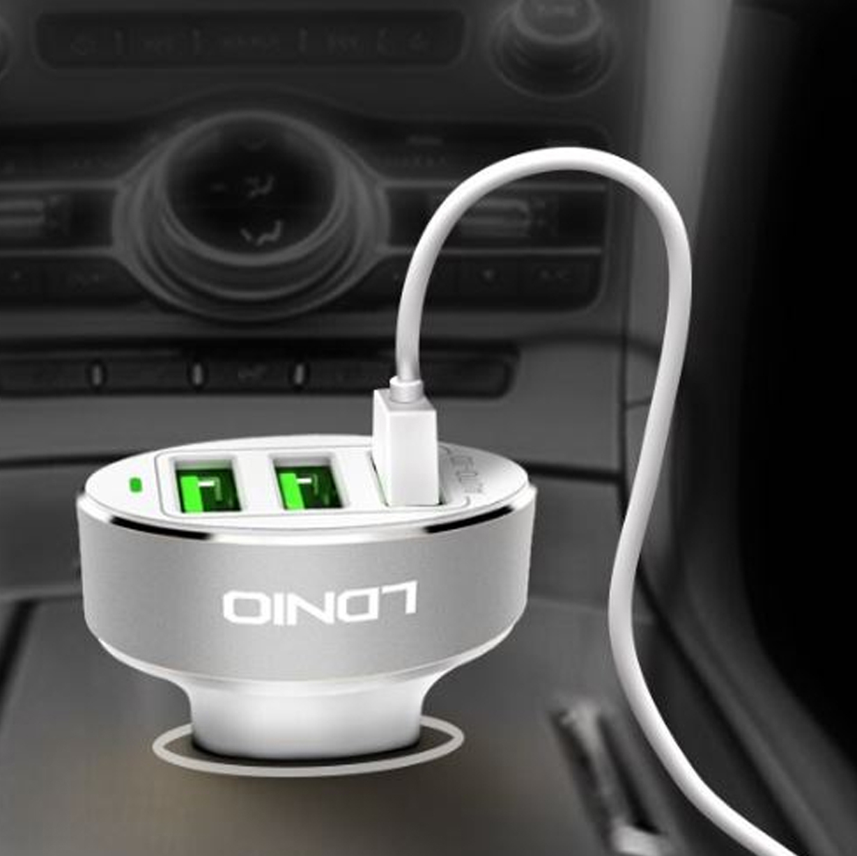 3-Port 5.1A USB Fast Charging Car Charger with Lightning Cable (iPhone)
