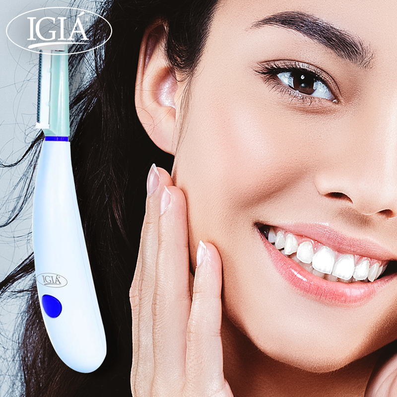 Rechargeable Dermaplaner Hair Remover
