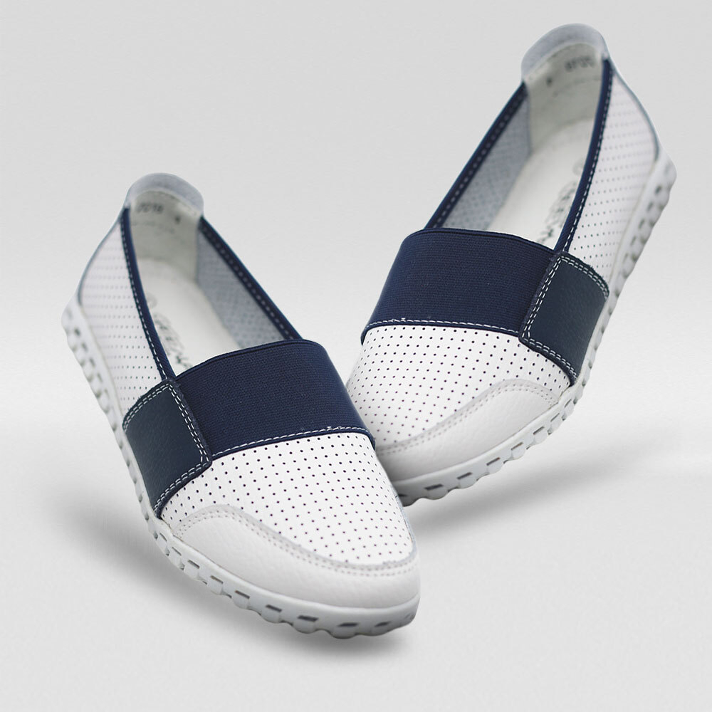 Ladies Classic Genuine Leather Slip-On Pumps