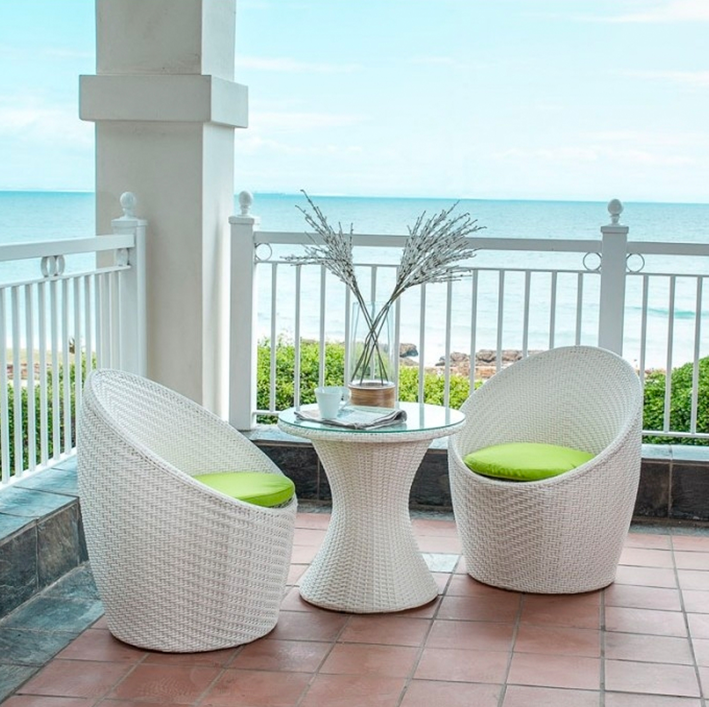 3 Piece Aluminium Frame Outdoor Patio Cocktail Set