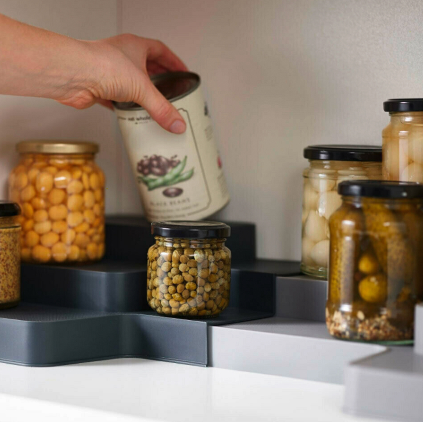 Multi-Tier Expandable Pantry Organiser