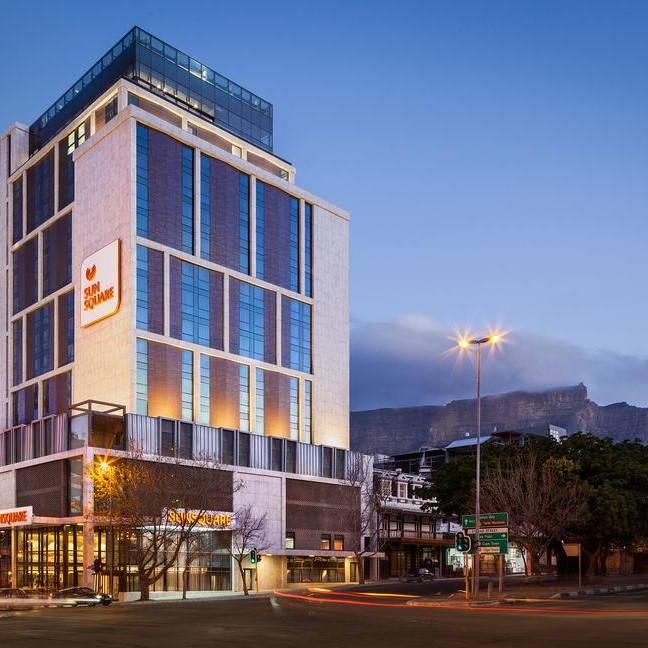 2-Night Midweek Stay in the Sunsquare Hotel Including Breakfast per Person