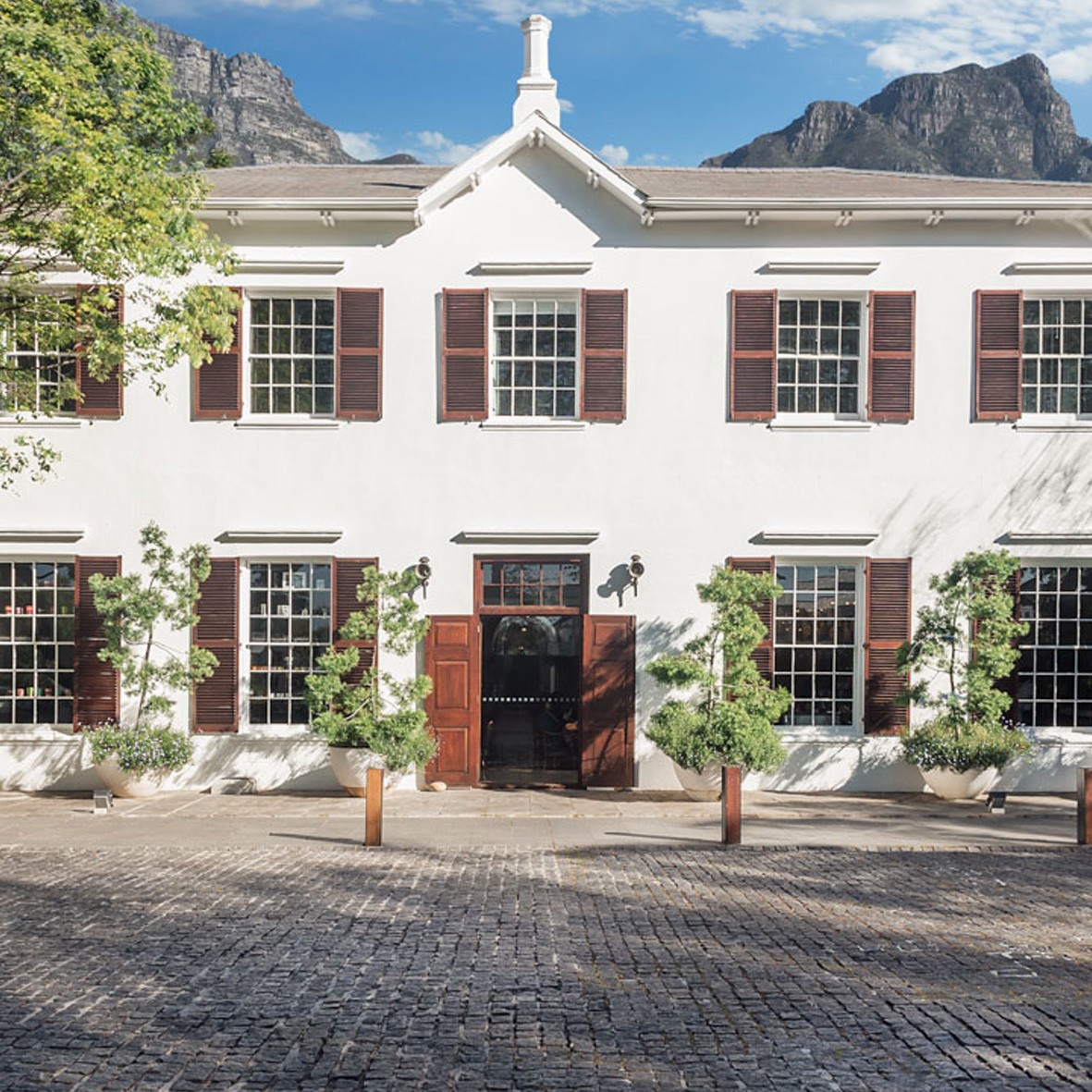 1-Night Stay at the 4* Vineyard Hotel Including Breakfast Per Couple