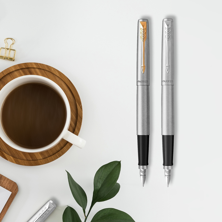 Jotter Luxury Fountain Pen with Blue Ink