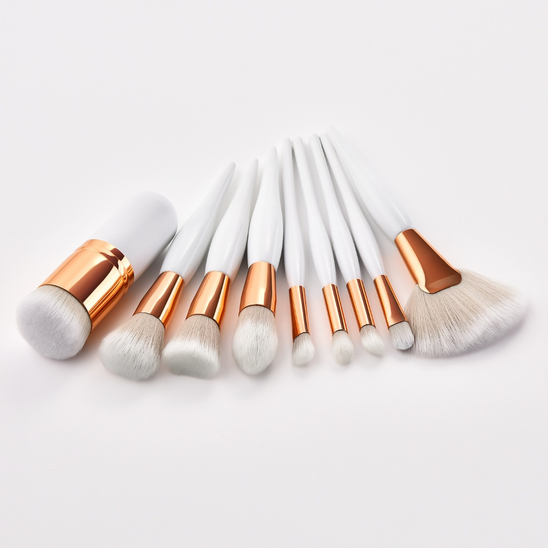 9-Piece White Seduction Professional Make Up Brush Set with Pouch
