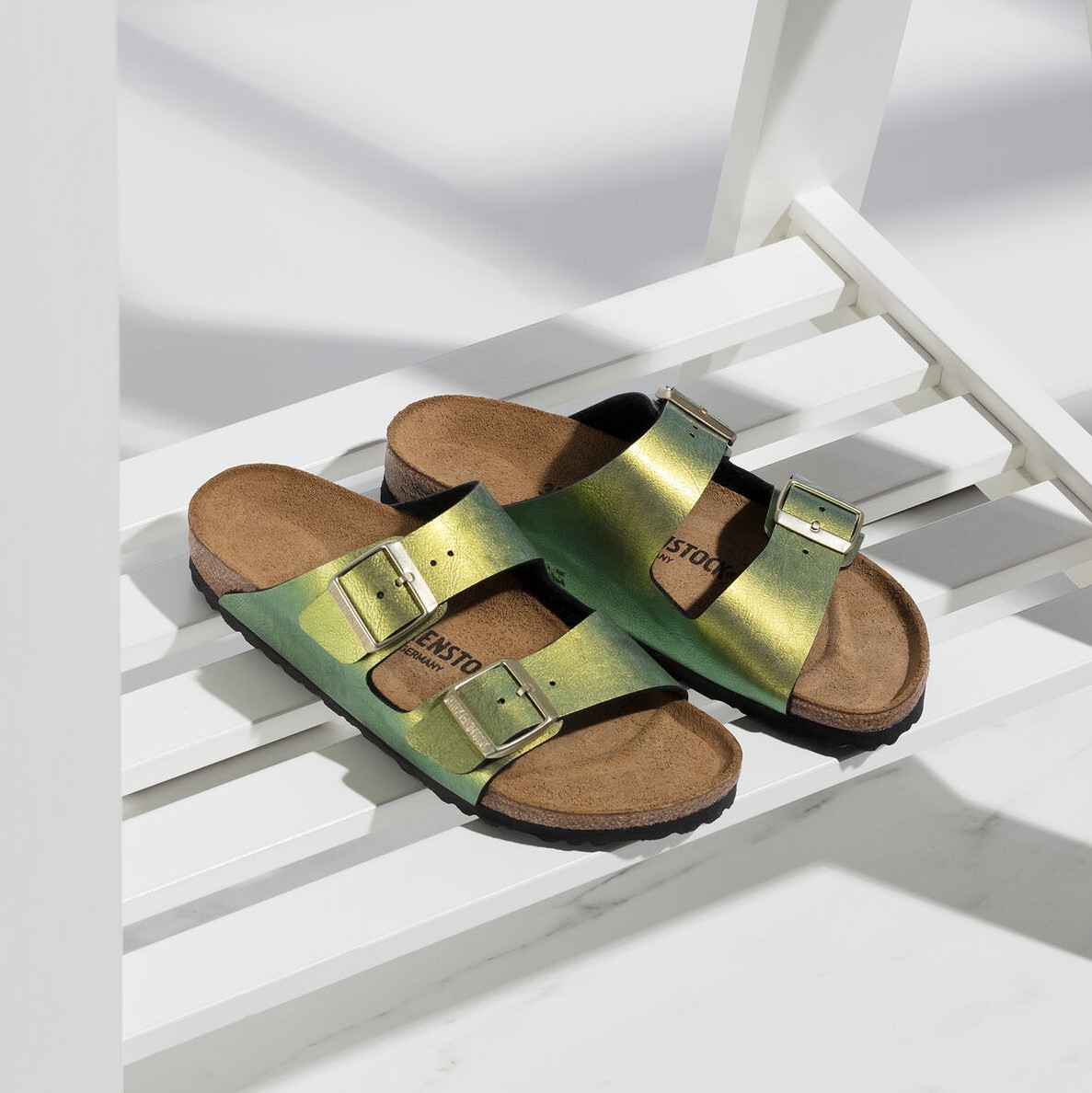 Graceful Gemm Gold (Narrow Fit)