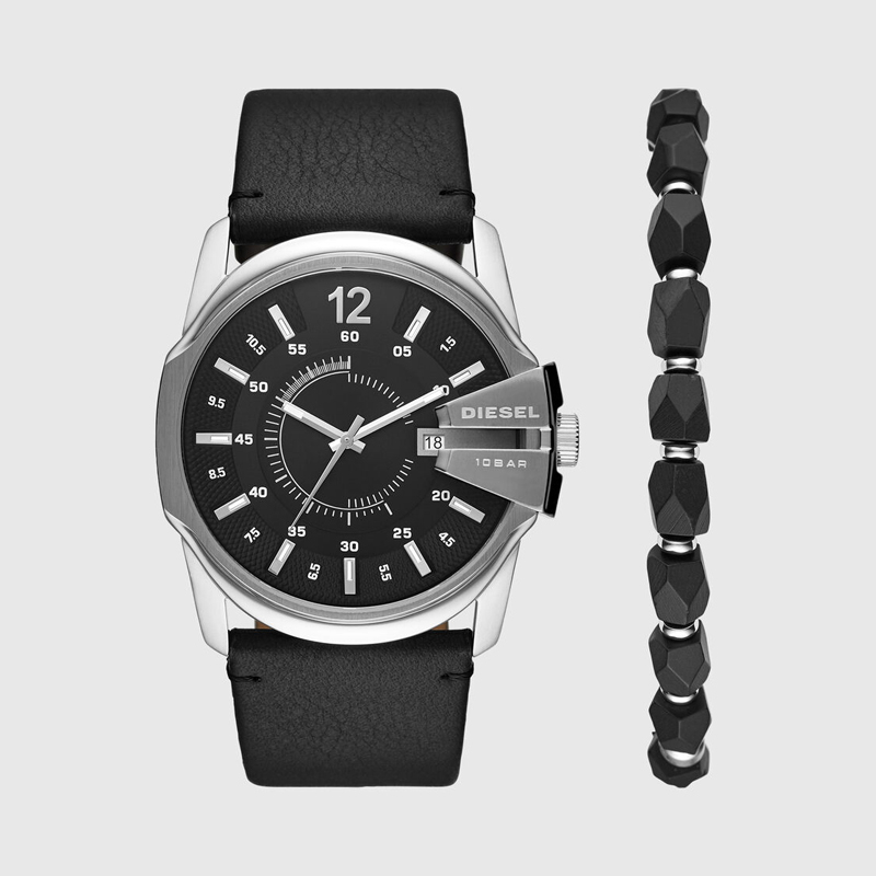 Men's Master Chief Watch and Bracelet Gift Set