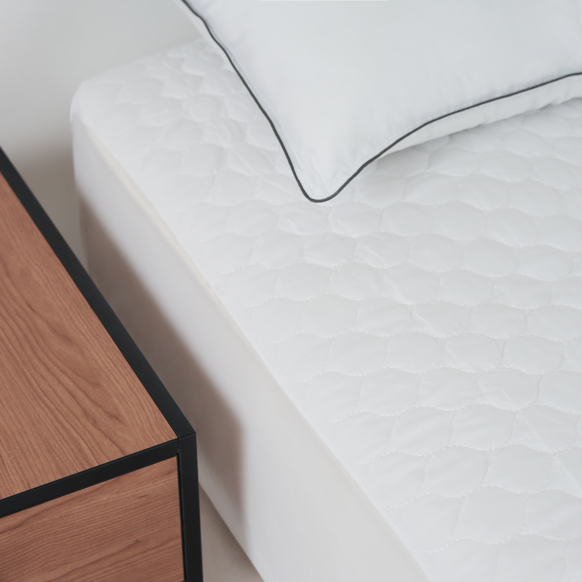 Quilted Waterproof Mattress Protector (Extra Length & Depth)