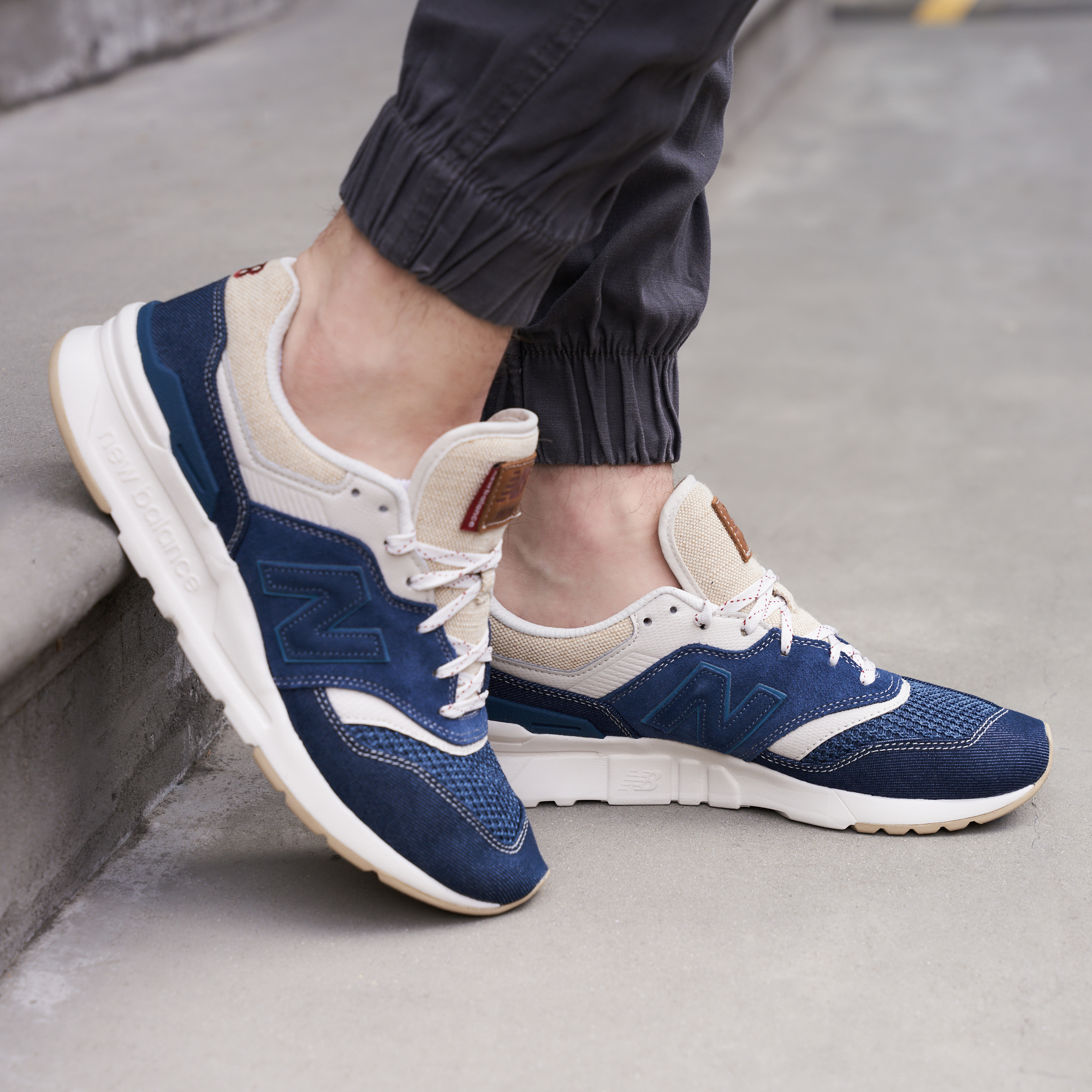 Men's 997 Classic Sneakers