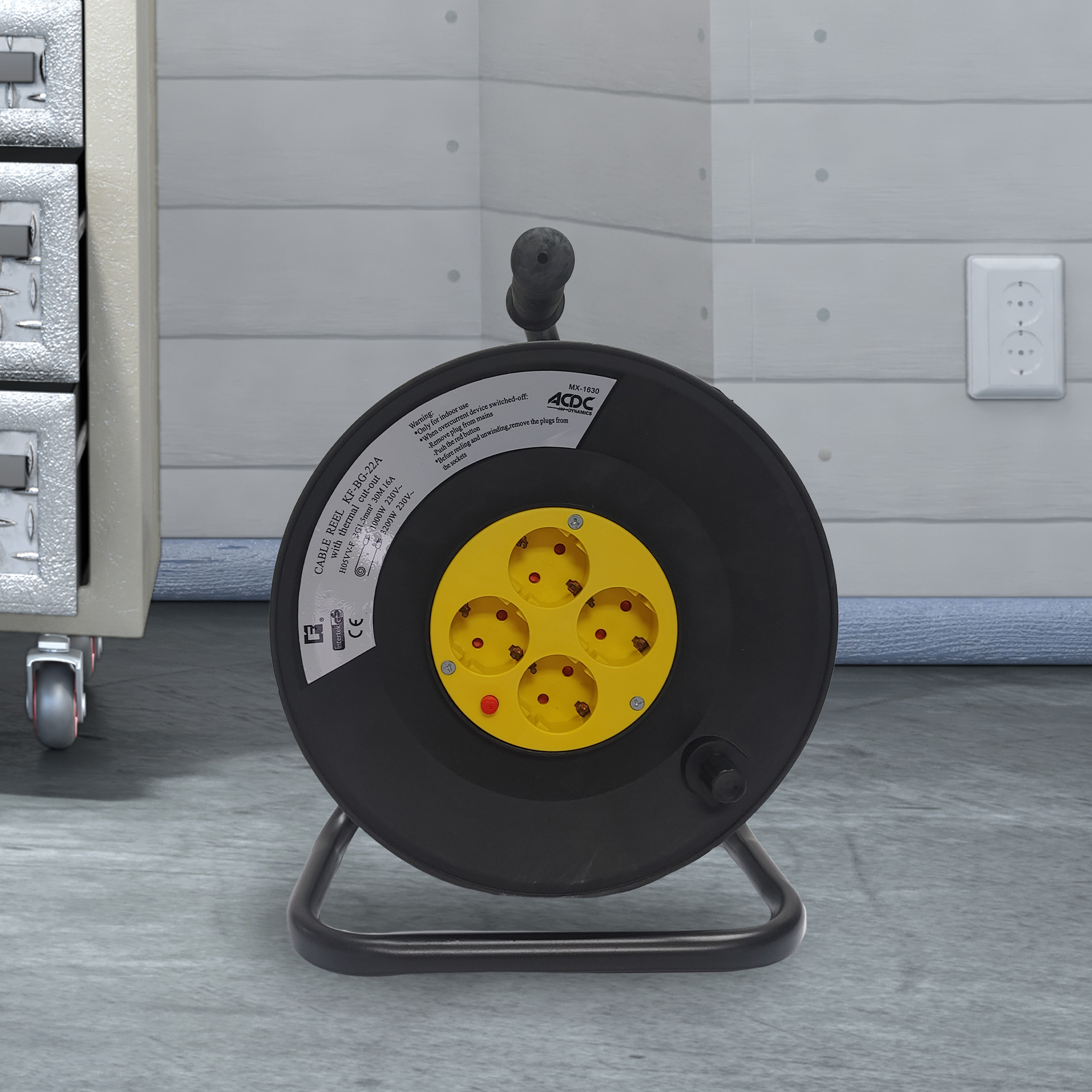 Schuko 4 Socket 2-Pin Extension Reel