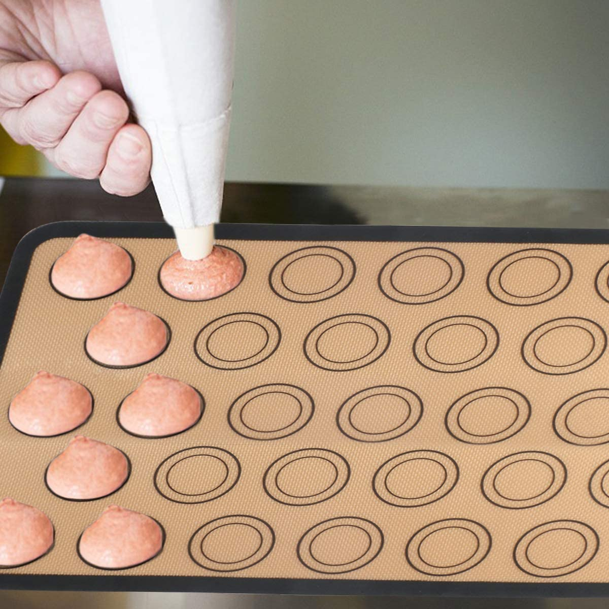 Set of 2 Silicone Baking Mats