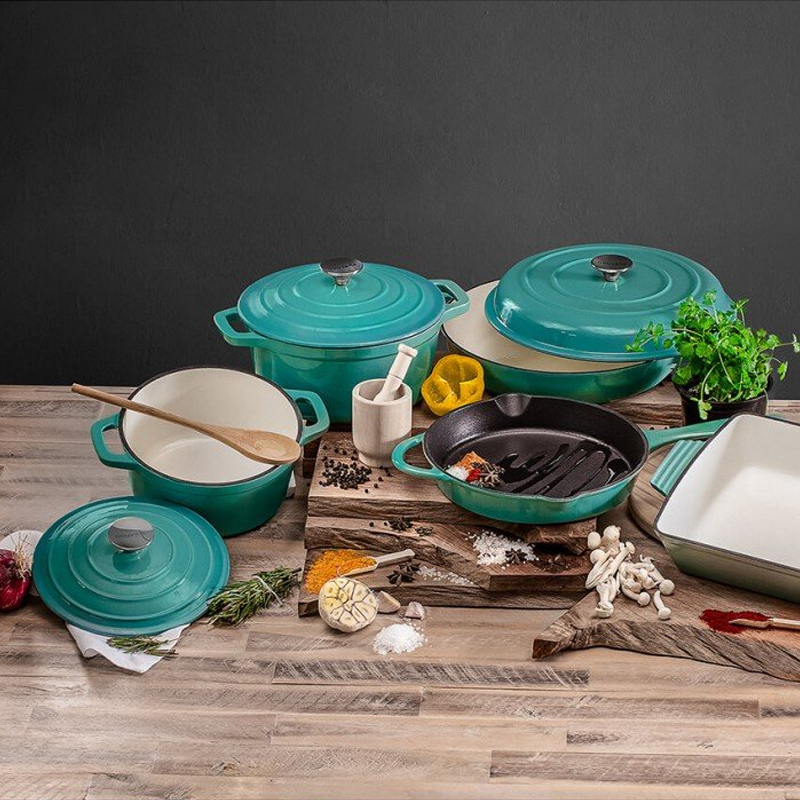 8 Piece Cast Iron Set