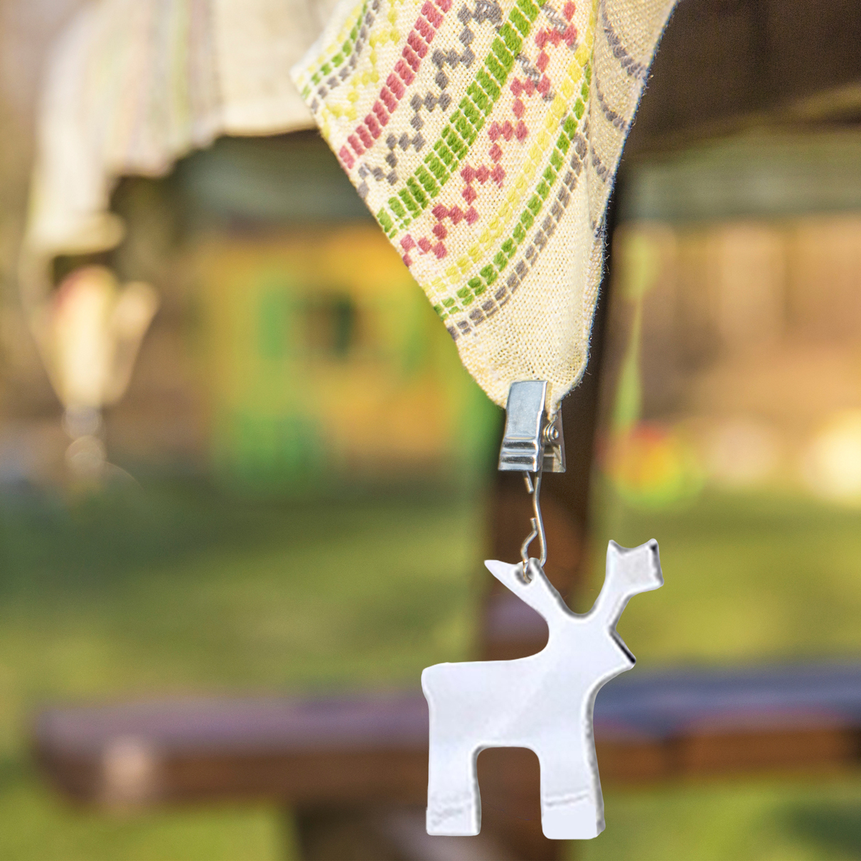 4-Piece Reindeer Tablecloth Weight Set