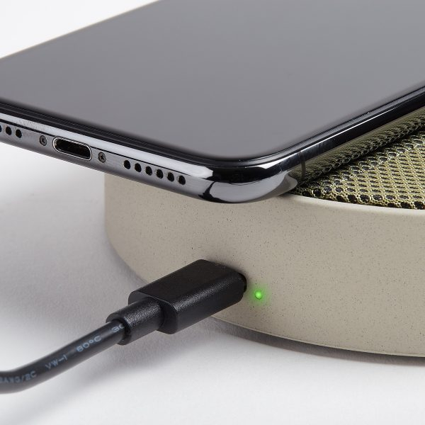 Oslo Energy Wireless Charging Station and Bluetooth Speaker
