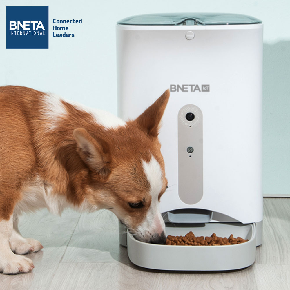 App-Controlled Smart Pet Feeder with Built-In Fish-Eye Camera, Infrared Sensor & Two-Way Audio