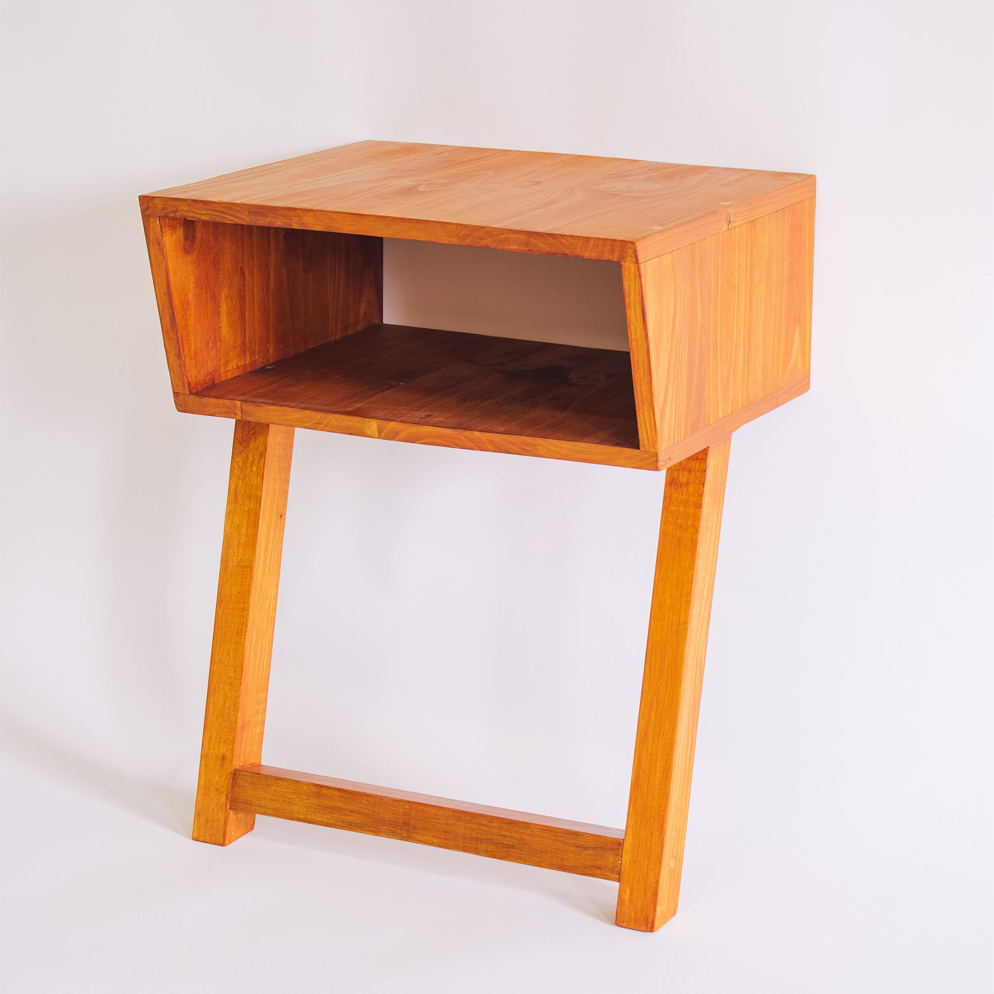 60cm Secaleni Leaning Side Table