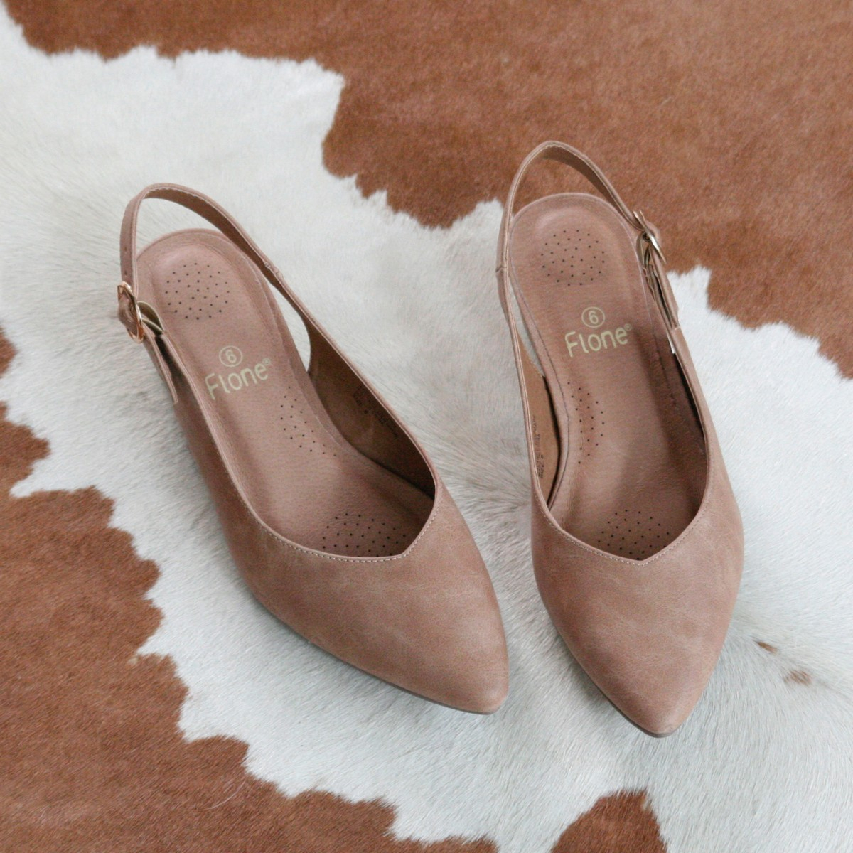 Ladies Genuine Leather Court Shoe