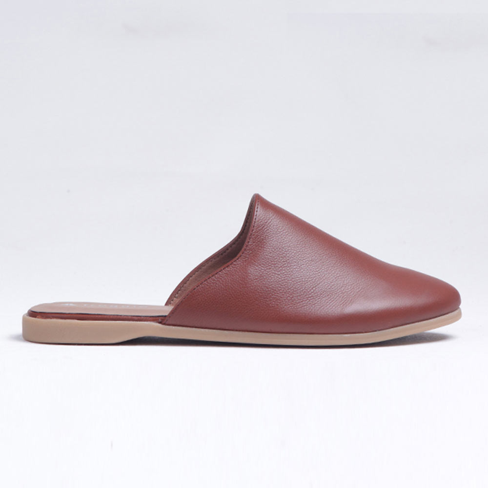 Ladies Flat Mule Slip-on Shoe