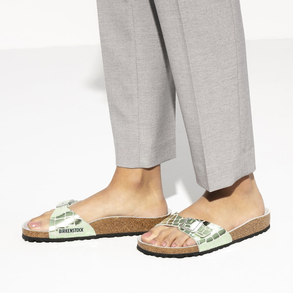 Ladies Mineral Madrid Gator Gleam Sandals