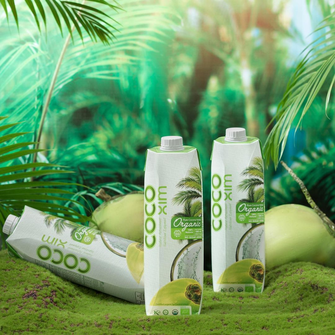 Pack of 6 or 12 1L Organic Coconut Water