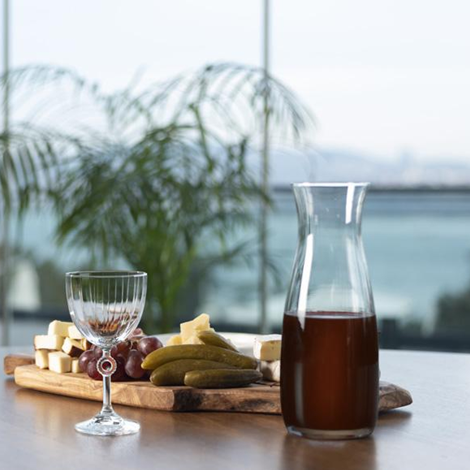 Set of 2 1.1L Amphora Carafes