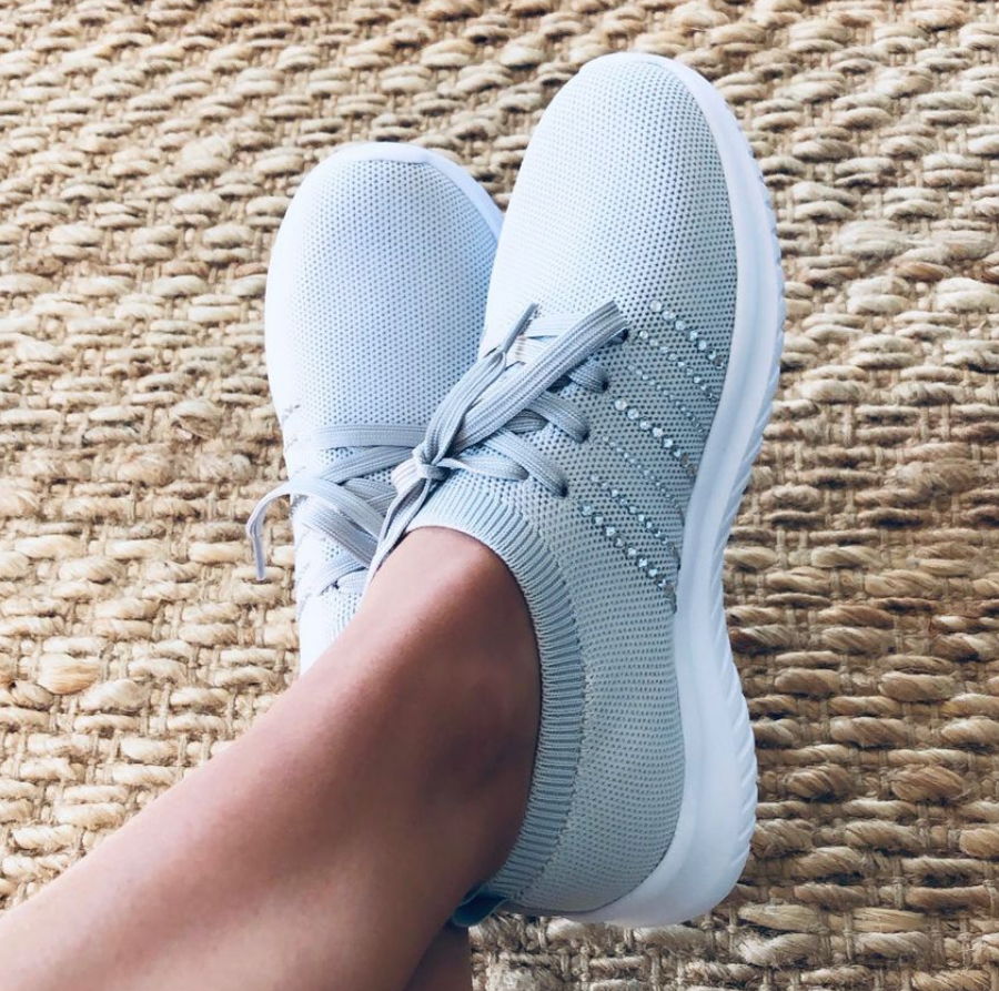 Ladies Lace up Rhythm Sneakers