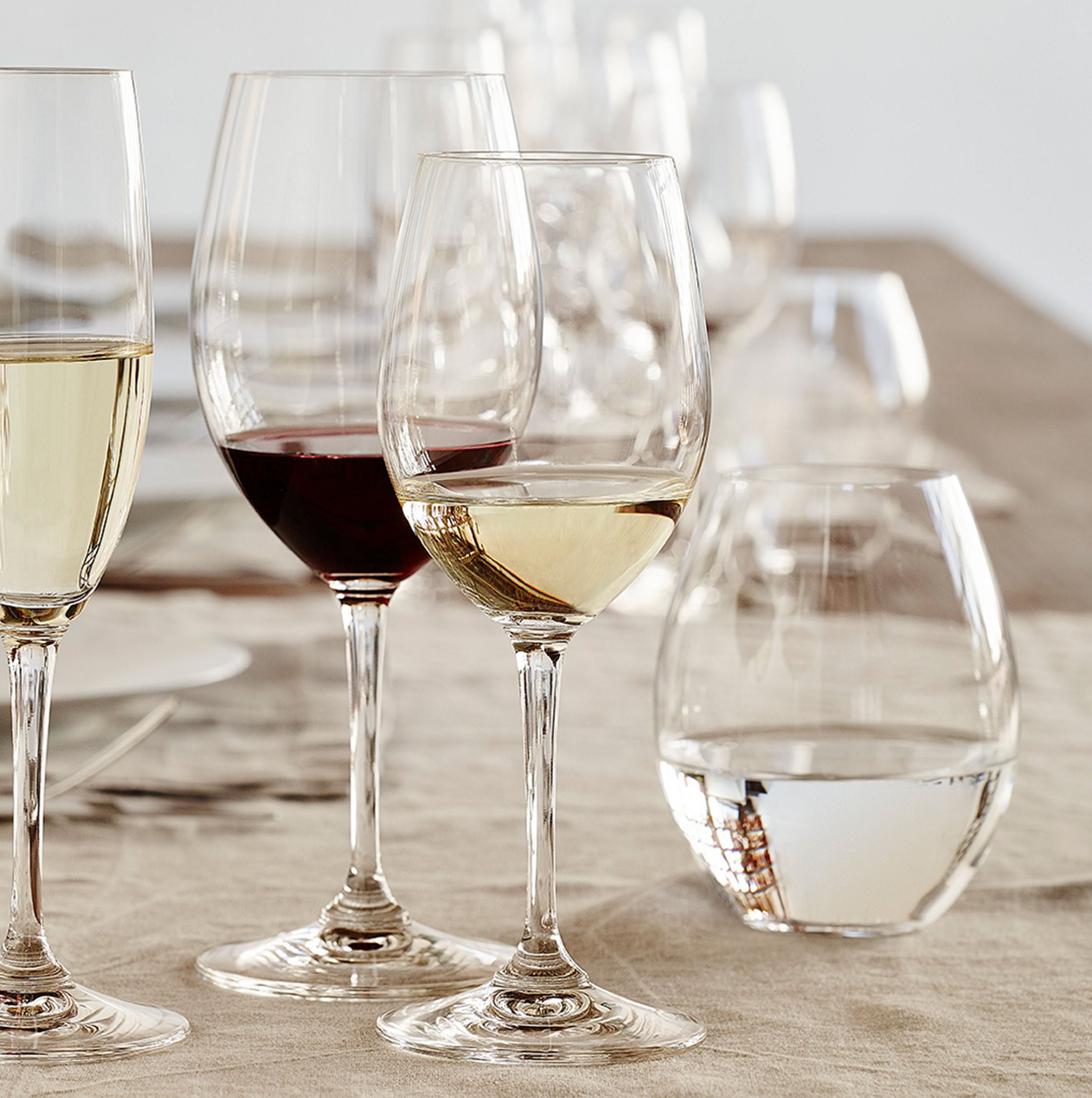 31 off on Riedel Vivant Wine Glasses OneDayOnly