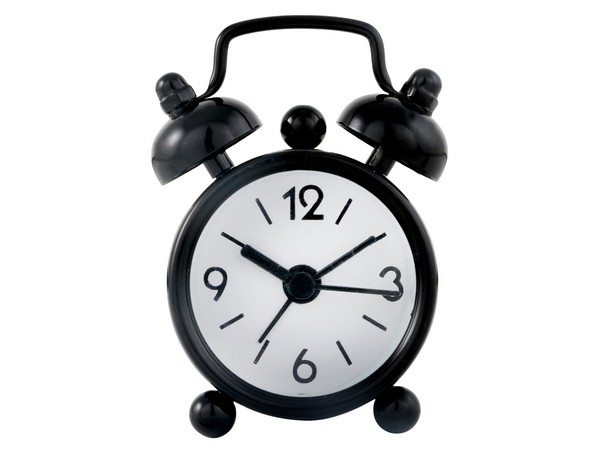 Size: 4 (w)cm x 6.5 (h)cm x 2 (d)cm