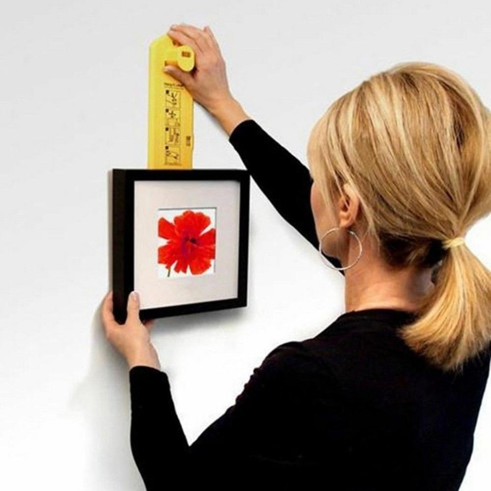 Easy to Use Hang and Level Tool