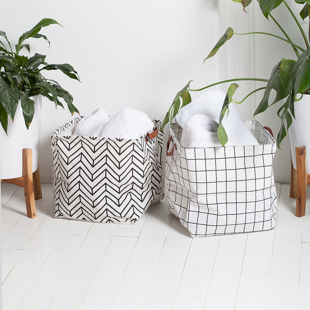 Round or Square Fabric Laundry Baskets (48cm or 30cm)