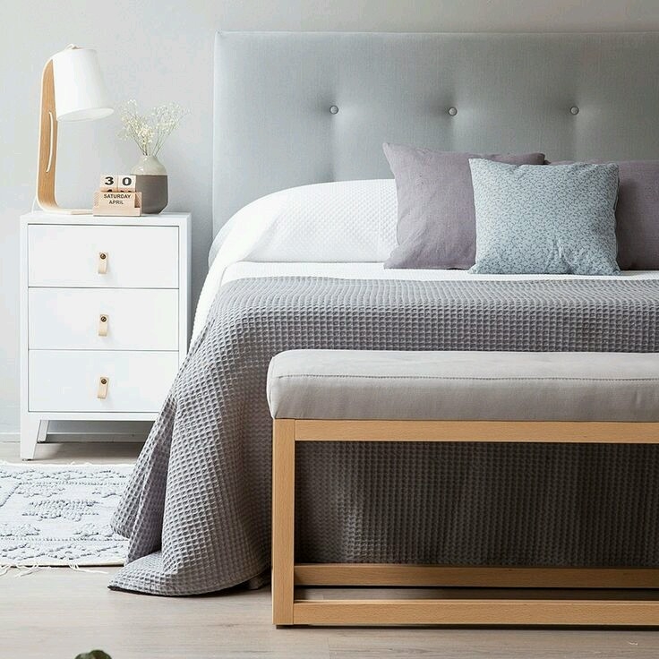 Missouri Velvet Headboard (Multiple Sizes Available)
