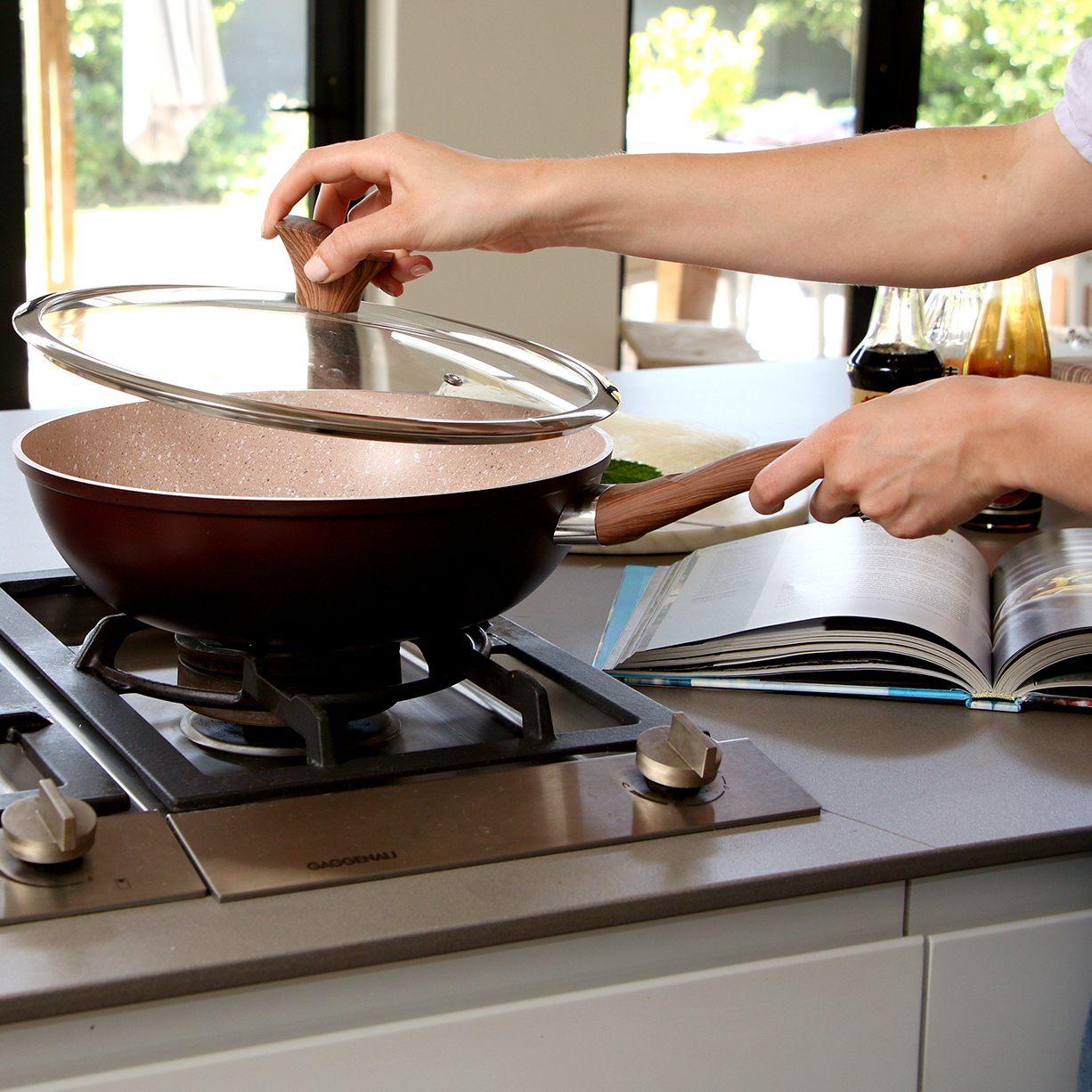 Oak Stone Wok Fry Pan (30cm)