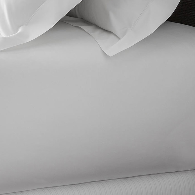 550 Thread Count White Fitted Sheet