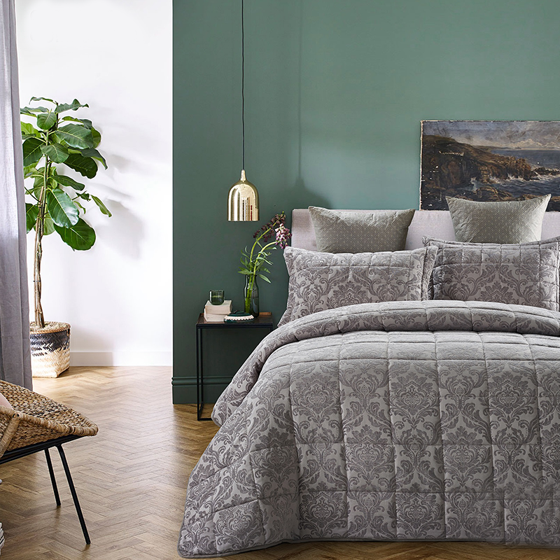 Luxurious Chenille Comforter & Pillowcase Set