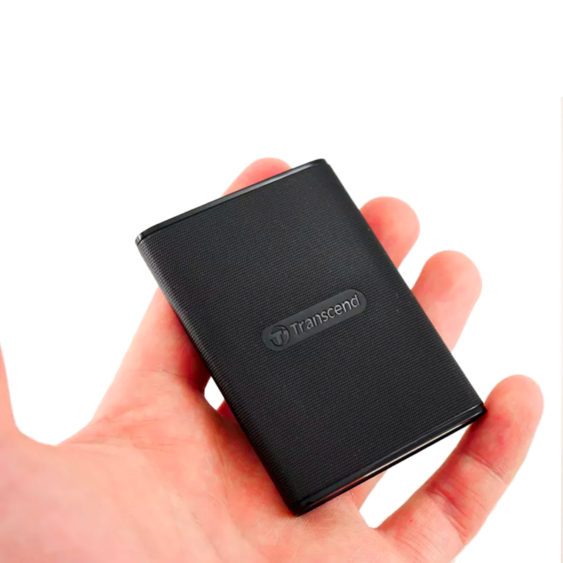 USB 3.1/USB-C Portable SSD (120GB, 240GB or 480GB)