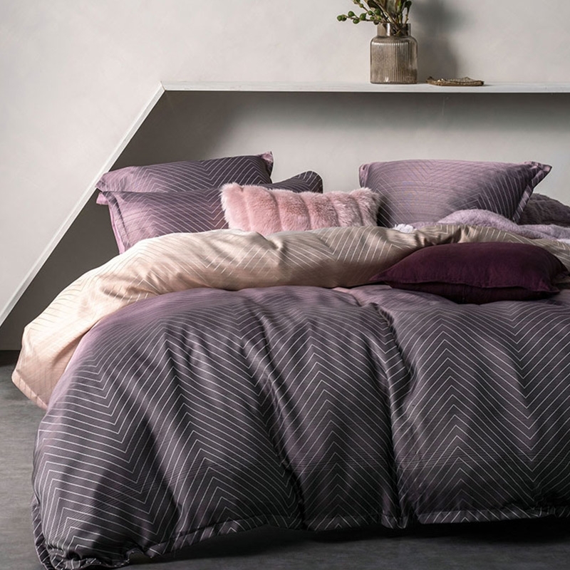 Filament Plum Duvet Cover Set (with Standard Pillowcase/s)